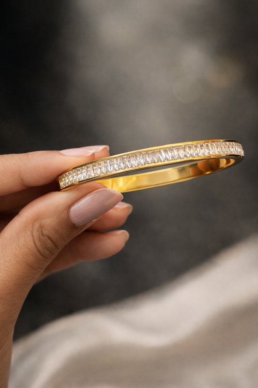 Studded rigid bangle