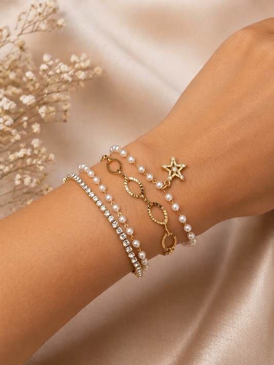 Dainty station bracelet