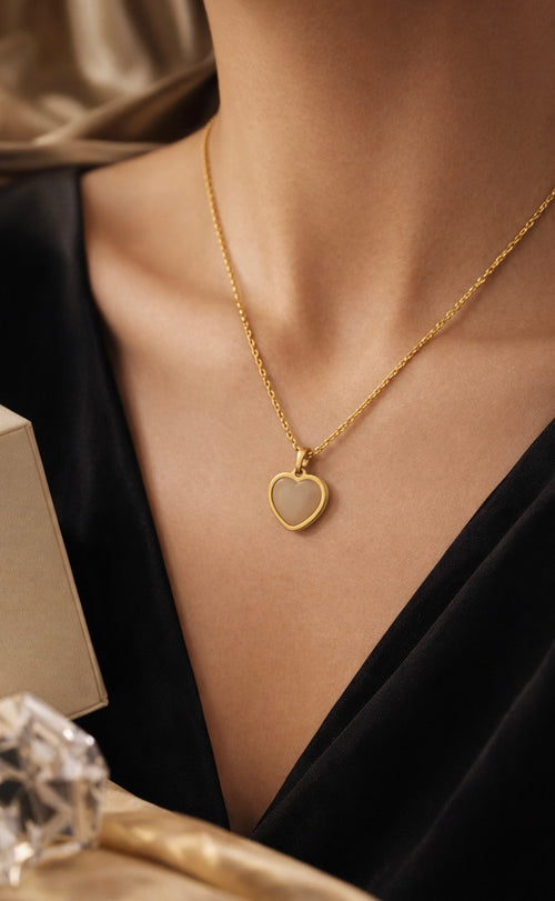 Cat Eye Pendant