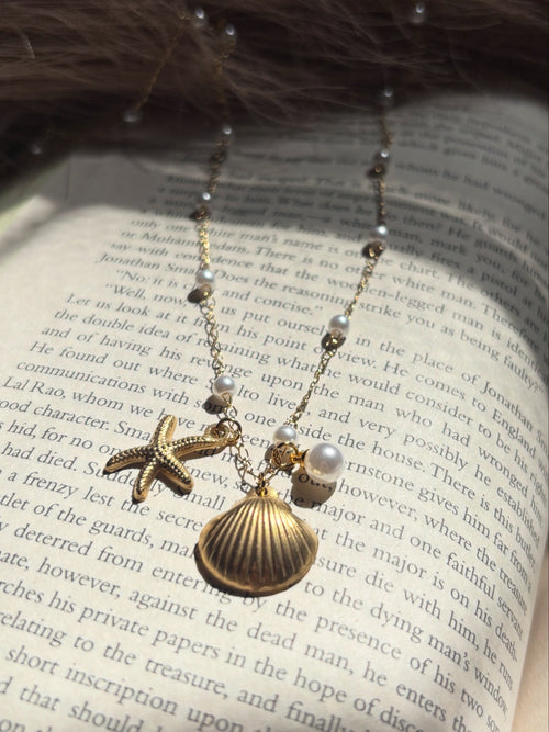 Shell charm necklace