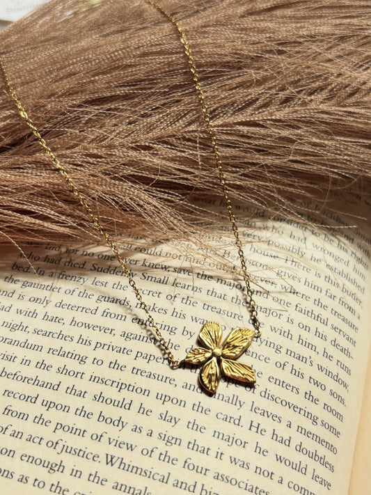 Flower drop necklace