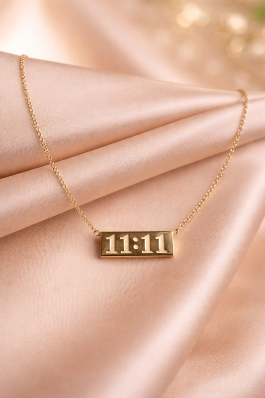 11:11 Engraved pendant