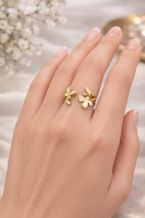 Twin Leaf Ring