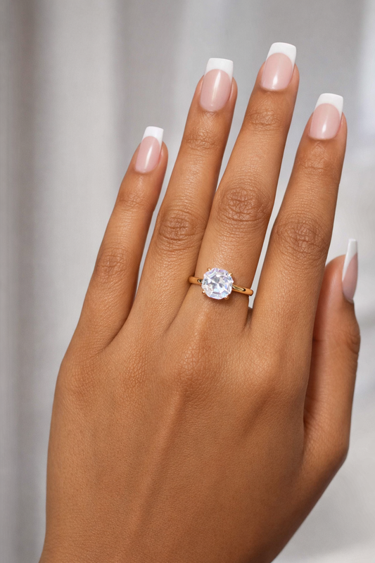 Classic round solitaire