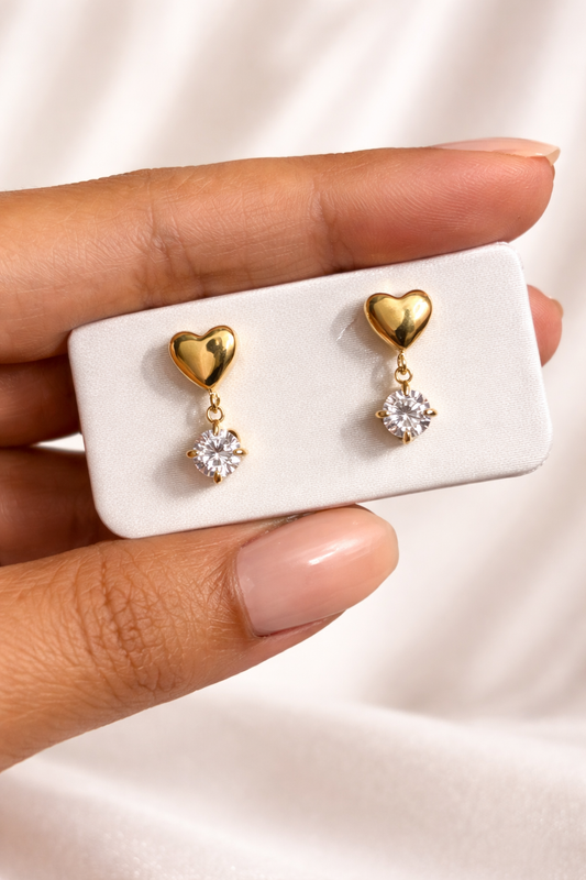 Heart charm Solitaire earrings