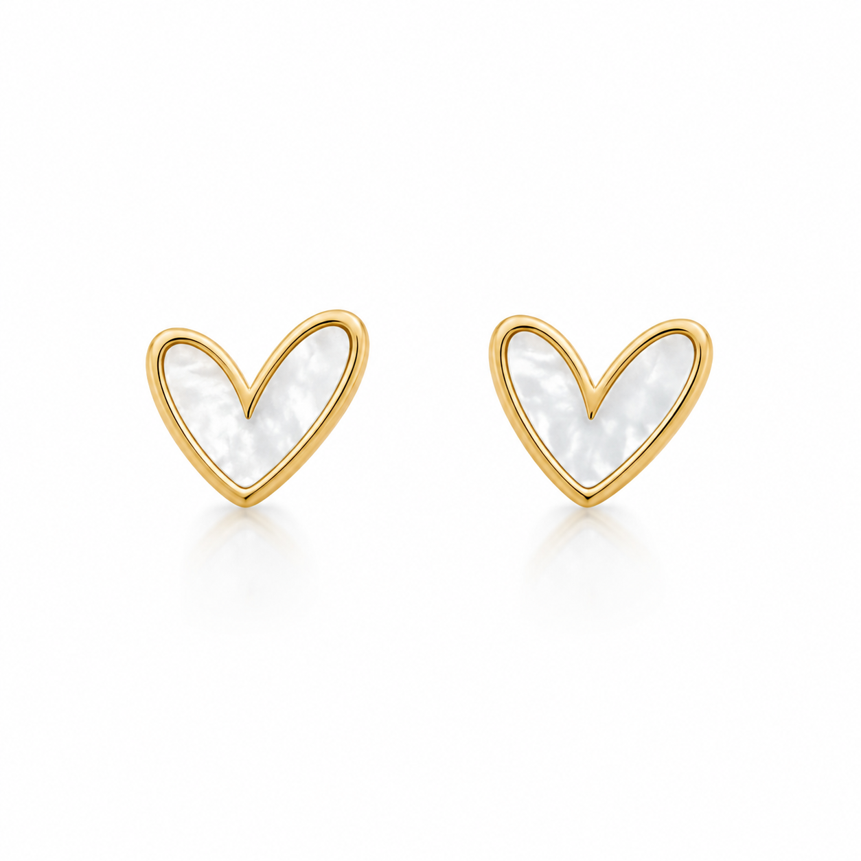 Moonlight heart studs